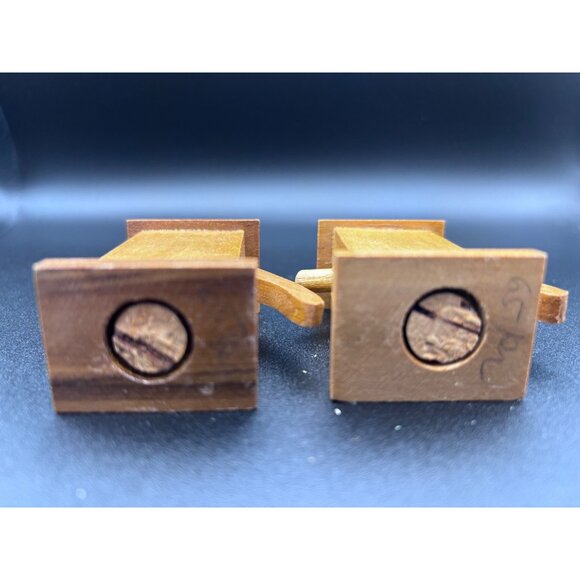 Vintage Wooden Salt & Pepper Shakers Cat Design MCM 60's AS IS - Picture 6 of 7